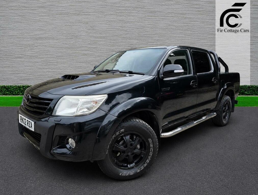 Toyota HILUX 3.0 D-4d Invincible 4Wd Euro 5 Black #4