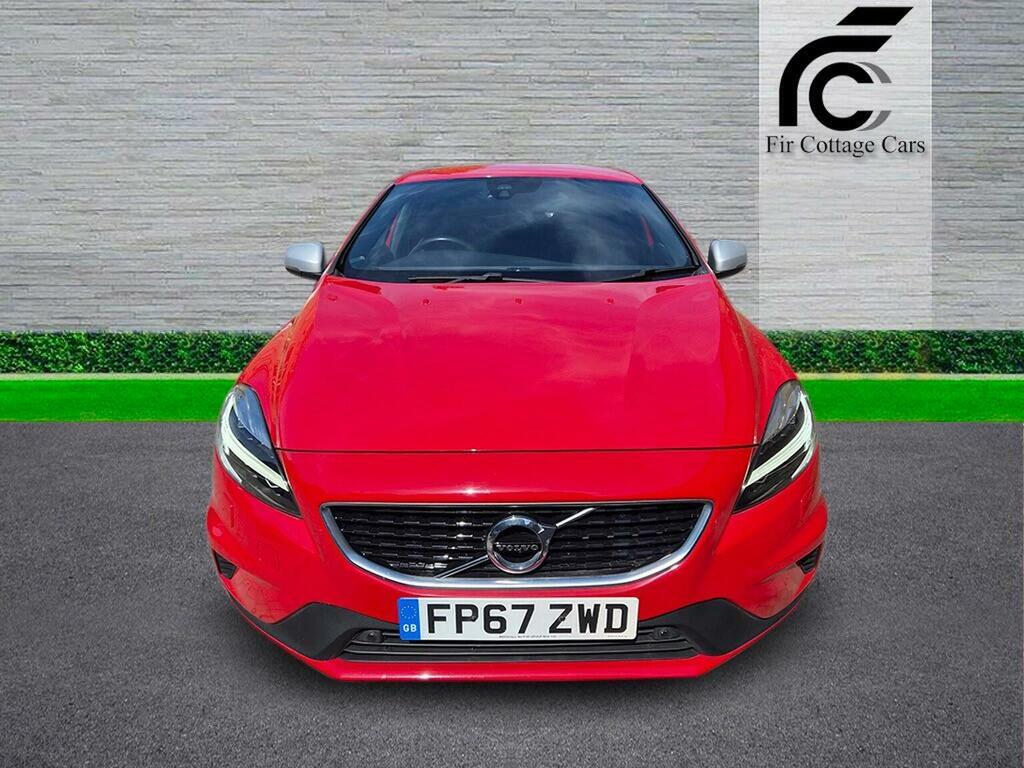Volvo V40 2.0 T3 R-design Pro Euro 6 Ss Red #2