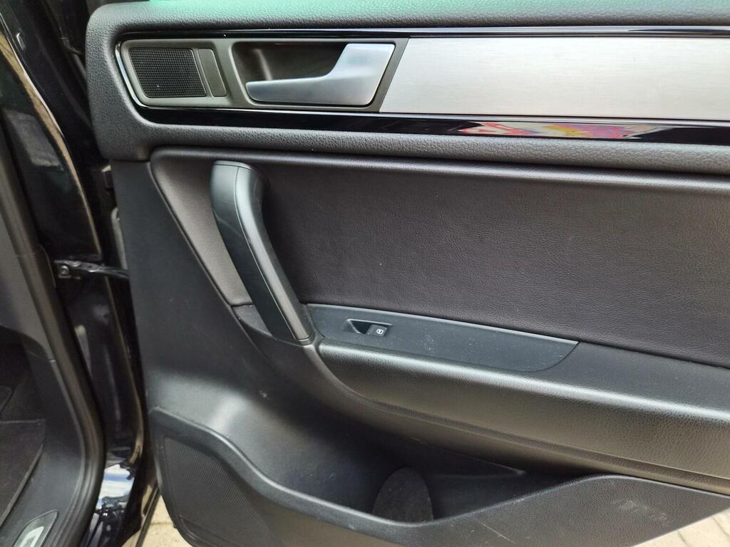 Volkswagen Touareg #21