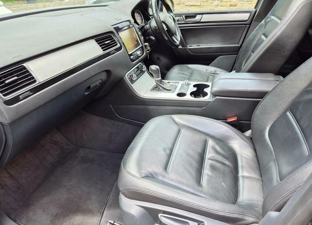 Volkswagen Touareg #25