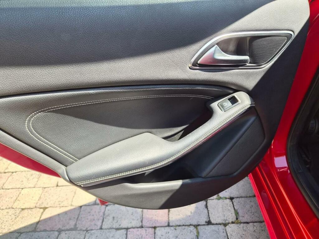 Mercedes-Benz A Class 1.5 A180 Silver #15