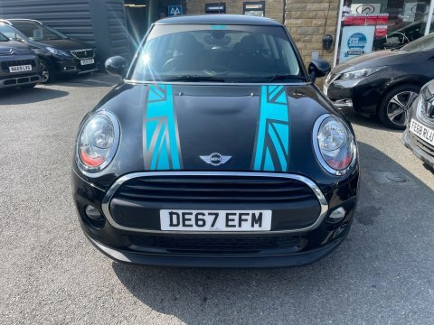 Mini Hatch 2017 67 One Black #3