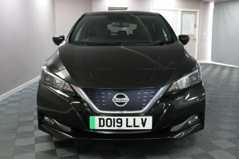 Nissan Leaf 40 Kwh 2019 Black #2