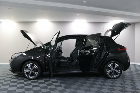 Nissan Leaf 40 Kwh 2019 Black #5