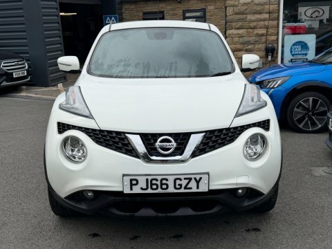 Nissan Juke 2016 66 N-connecta White #2