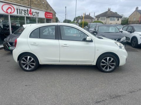Nissan Micra 2014 14 Tekna White #6