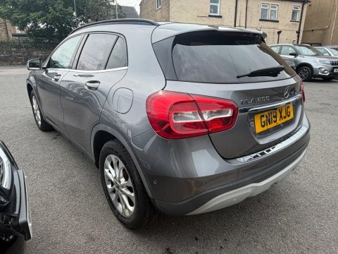 Mercedes-Benz GLA Class 2019 19 Gla Grey #4