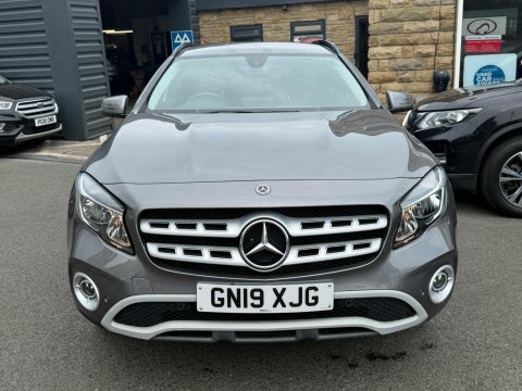 Mercedes-Benz GLA Class 2019 19 Gla Grey #2