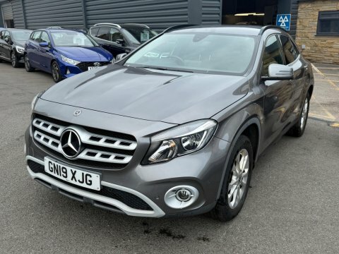 Mercedes-Benz GLA Class 2019 19 Gla Grey #3
