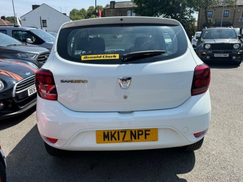 Dacia Sandero 2017 17 Ambiance White #5