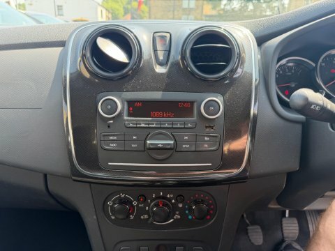 Dacia Sandero 0.9 Tce Laureate 5 Seat Family Suv With Eur Brown #8