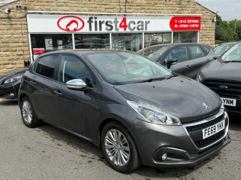 Peugeot 208 Ss Tech Edition Red #1
