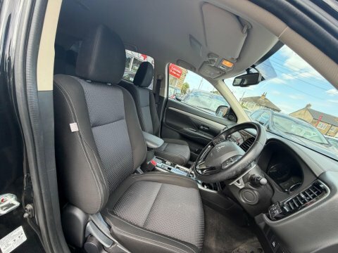 Mitsubishi Outlander 2018 18 Di-d Black #6