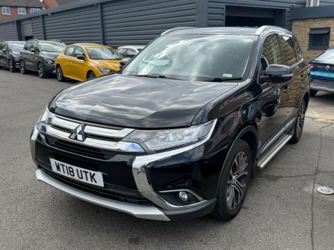 Mitsubishi Outlander 2018 18 Di-d Black #3