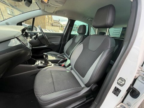 Vauxhall Crossland X Hatchback Blue #18