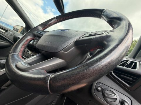 Ford Kuga 1.5 Titanium 148 Bhp White #15