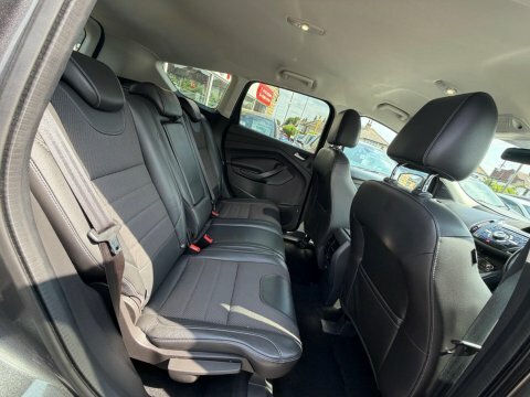 Ford Kuga 2.0 Tdci 180 Titanium #9