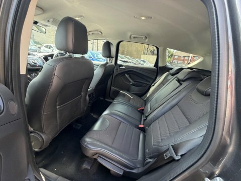 Ford Kuga 2.0 Tdci 180 Titanium #8