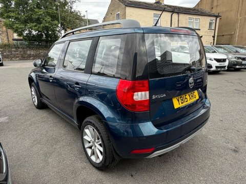 Skoda Yeti 2015 15 S Blue #4