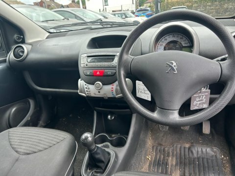 Peugeot 107 Active Grey #8