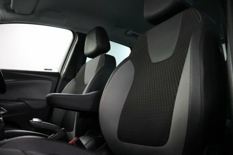 Vauxhall Crossland X White #30
