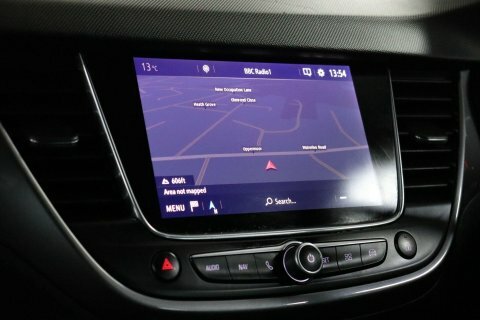 Vauxhall Crossland X White #34