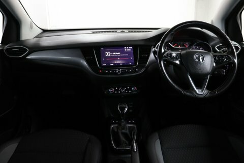 Vauxhall Crossland X White #36