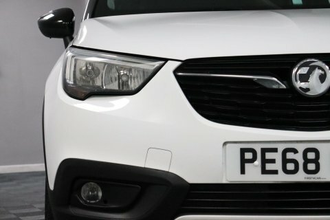 Vauxhall Crossland X White #20