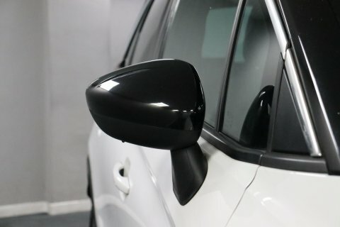 Vauxhall Crossland X White #28