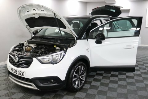 Vauxhall Crossland X White #12