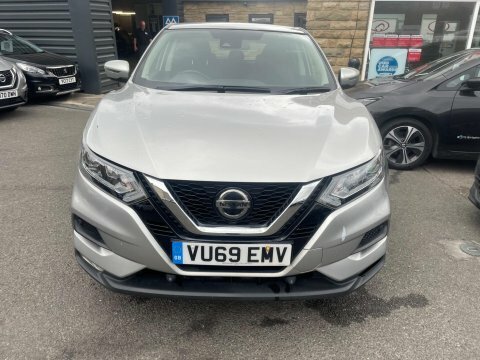 Nissan Qashqai 2019 69 Dig-t Silver #2