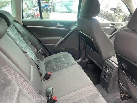 Volkswagen Tiguan 2.0 Tdi Bluemotion Tech Silver #9