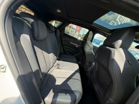 Peugeot 3008 Hatchback Grey #11