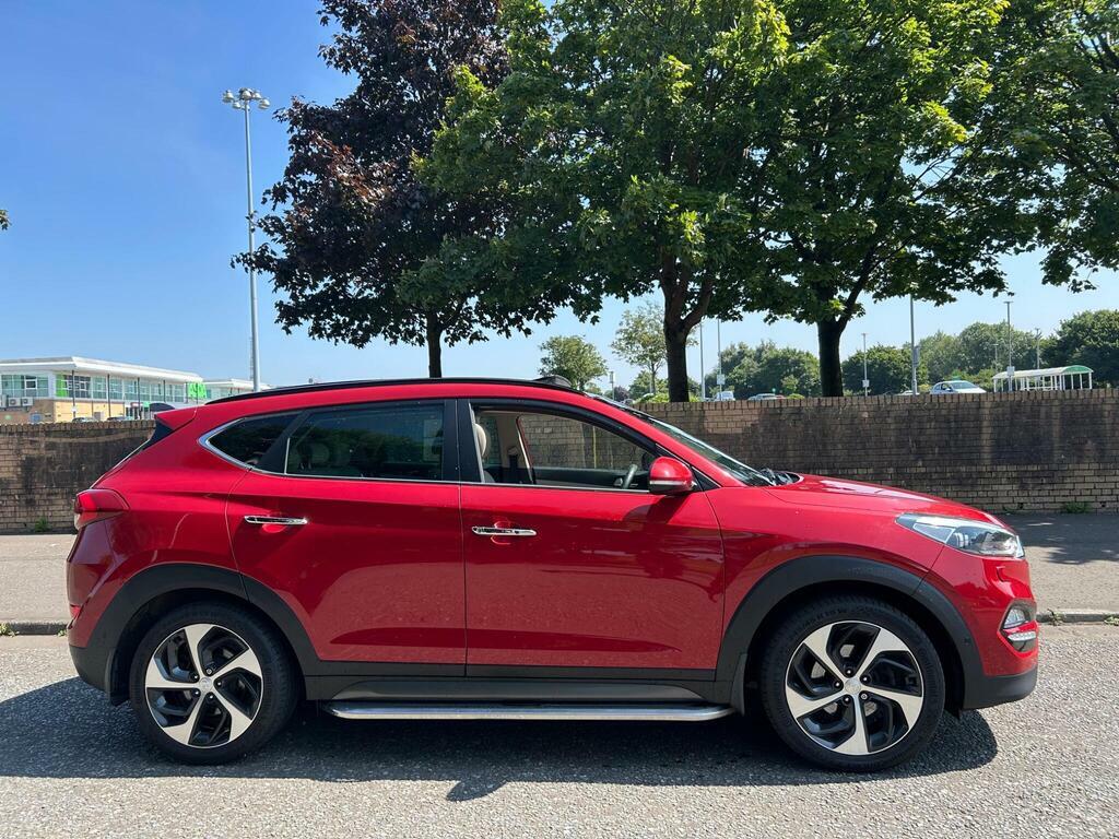 Hyundai Tucson Suv Black #1