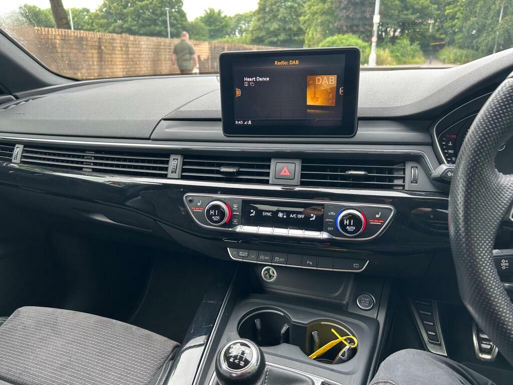 Audi A4 Estate Black #12