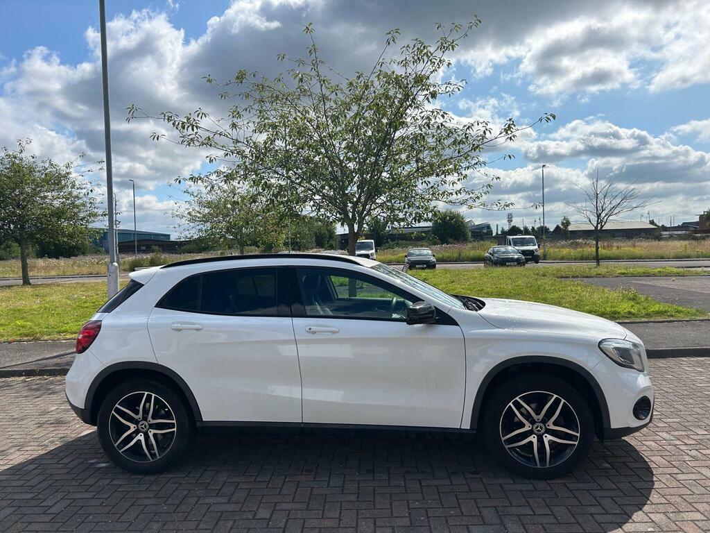 Mercedes-Benz GLA Class Suv Silver #12