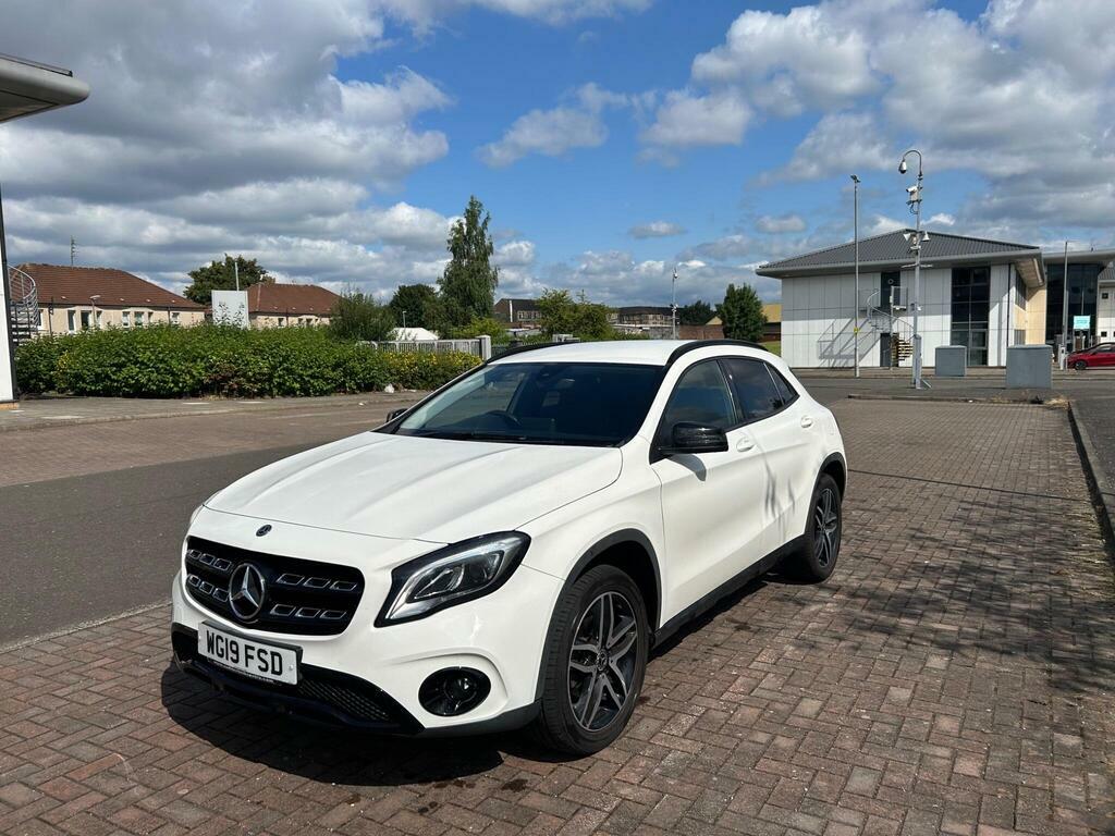 Mercedes-Benz GLA Class 1.6 Gla180 Urban Edition 7G-dct Euro 6 S S White #5