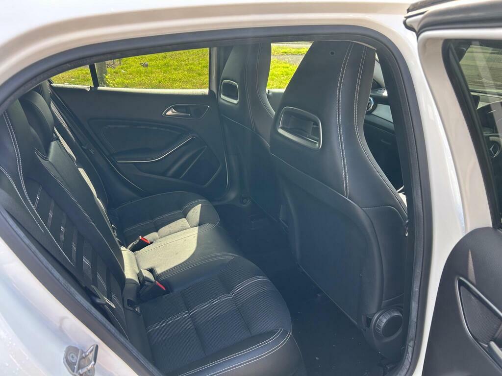 Mercedes-Benz GLA Class Suv Silver #15
