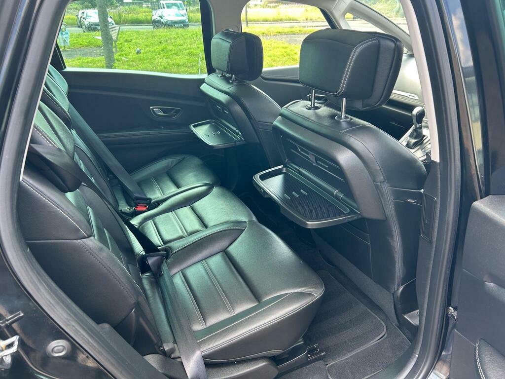 Renault Scenic Signature Purple #16