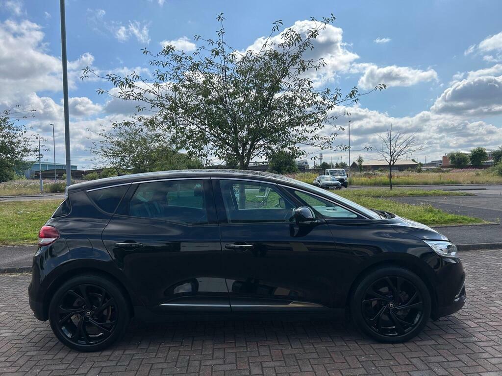 Renault Scenic Signature Purple #11