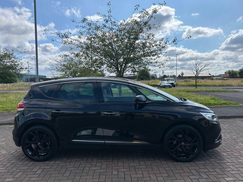 Renault Scenic Signature Purple #12