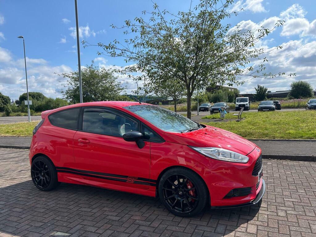 Ford Fiesta Zetec White #2