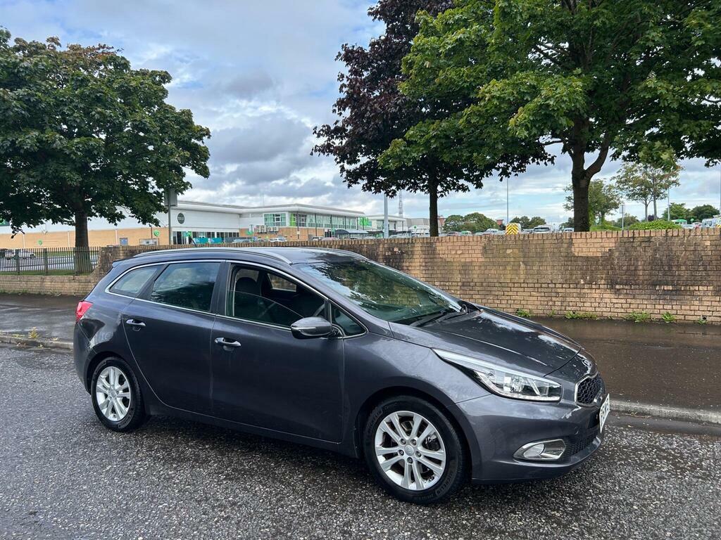 Kia Ceed 1.6 Crdi Ecodynamics 2 Sportswagon Euro 5 S S Silver #2