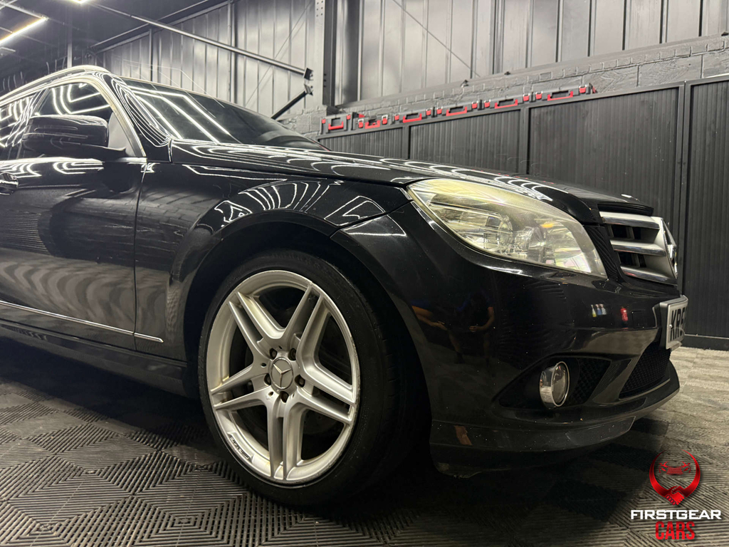 Mercedes-Benz C Class 1.8 C250 Cgi Blueefficiency Elegance 204 Bhp Black #7
