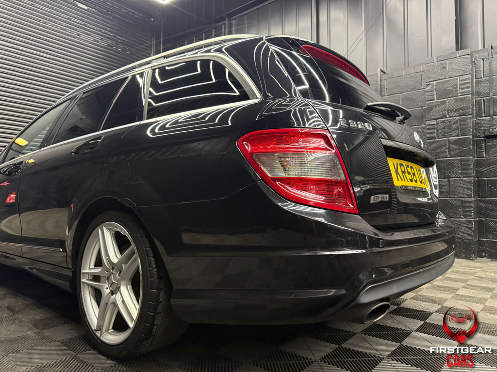 Mercedes-Benz C Class 1.8 C250 Cgi Blueefficiency Elegance 204 Bhp Black #12