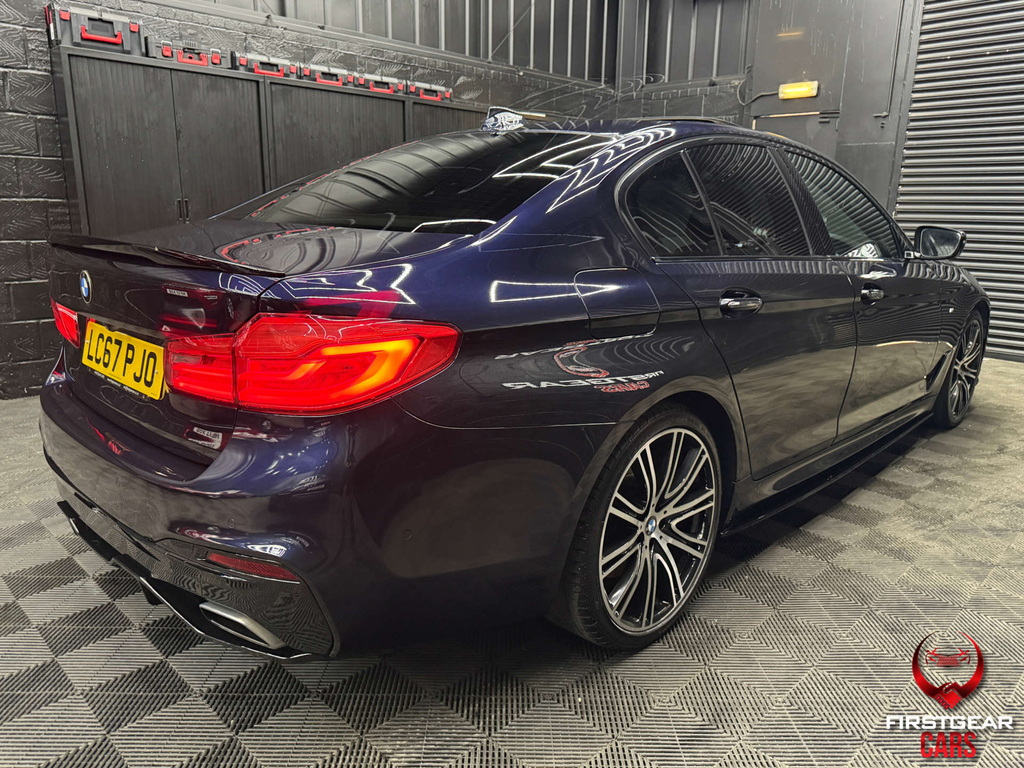 BMW 5 Series 520D 190 M Sport Step 2017 White #9