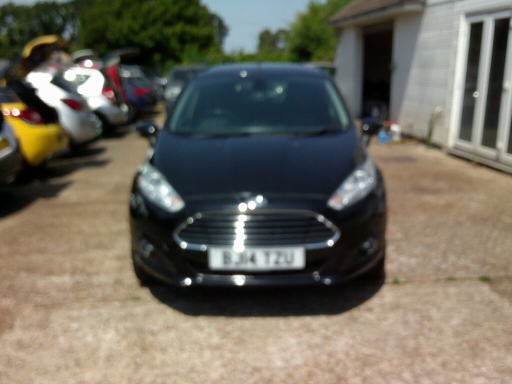 Ford Fiesta Hatchback 1.0 Titanium 2014 Black #6