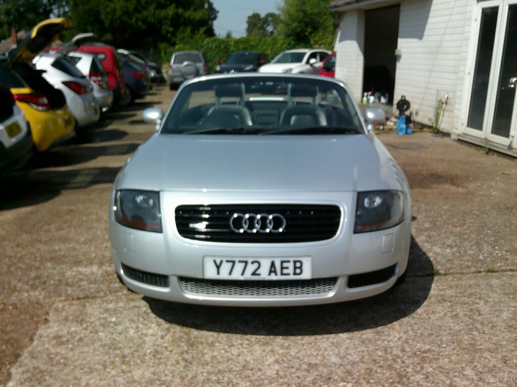 Audi TT Convertible 1.8 T 2001 Silver #6