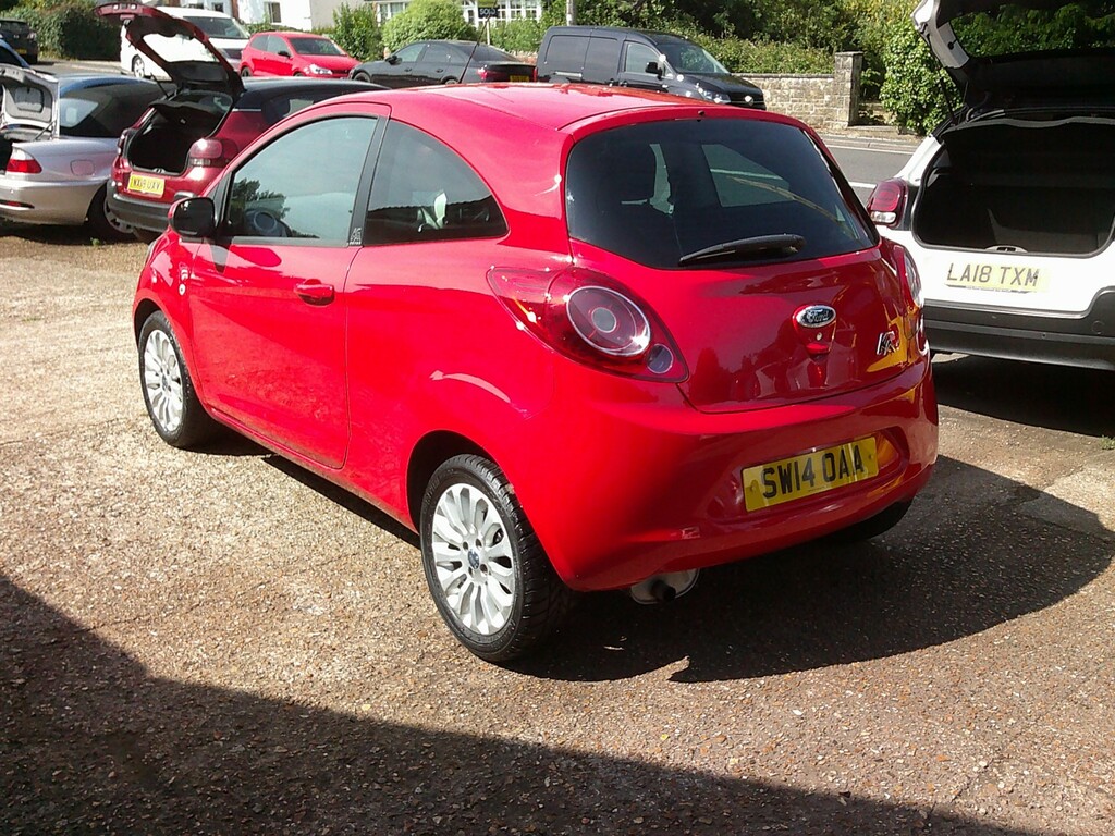 Ford KA Hatchback 1.2 Zetec 2014 Red #4