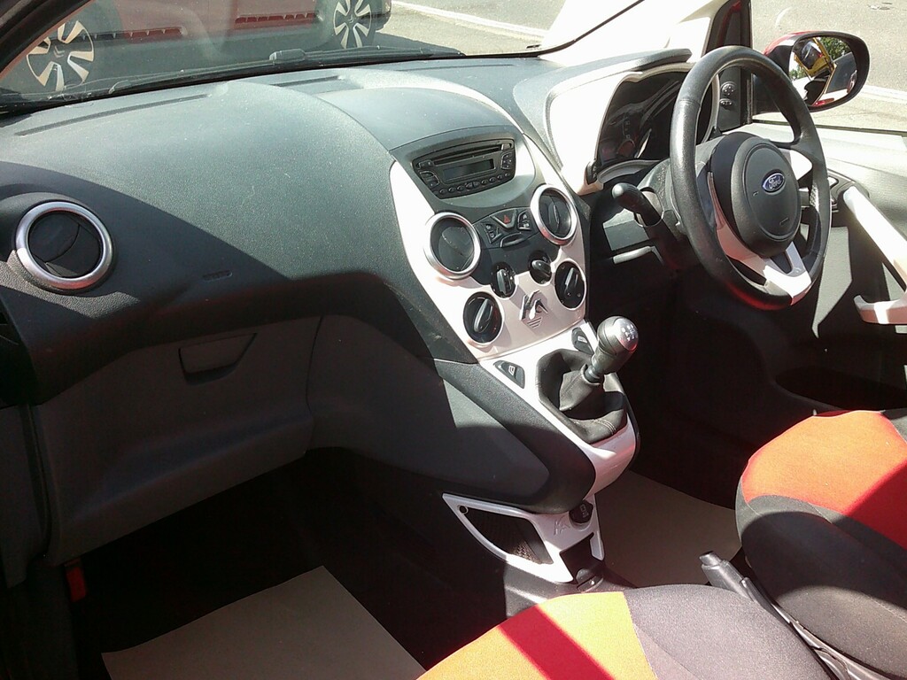 Ford KA 1.2 Petrol Red #8